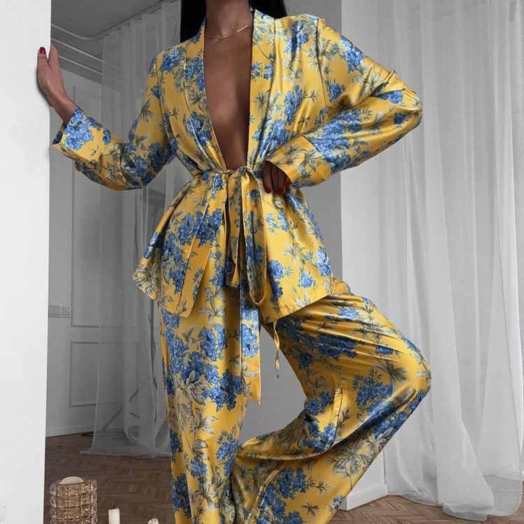 İlay Bircan Premium | Floral Elegance İpek Takım